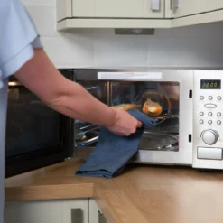 25 Litre Stainless Steel Digital Combination Microwave, Grill & Oven -russell hobbs Sales rhm2574 lifestyle web 2000px 4 of 6